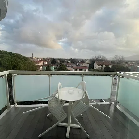 Ξενοδοχείο Napoleon 4*