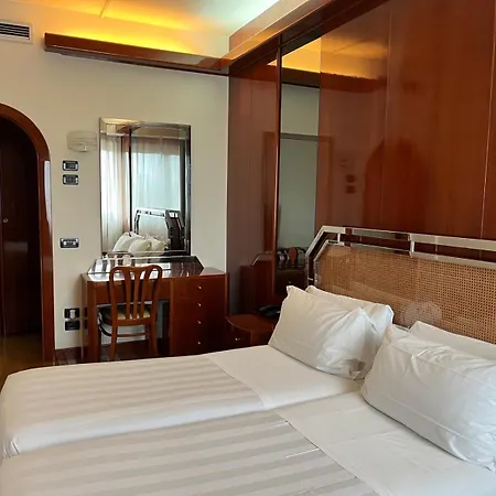 Ξενοδοχείο Napoleon