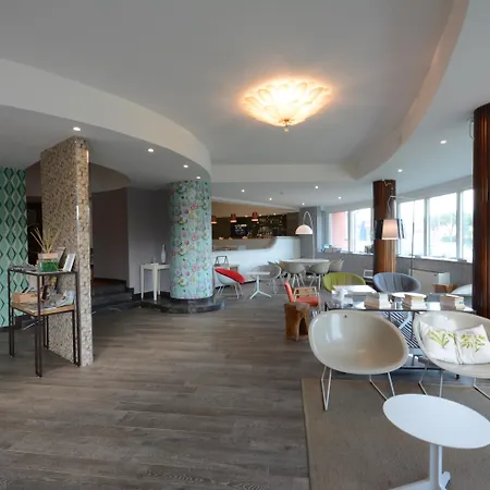 Hotel Napoleon 4*