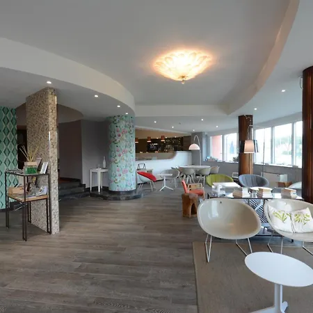 Otel Napoleon 4*